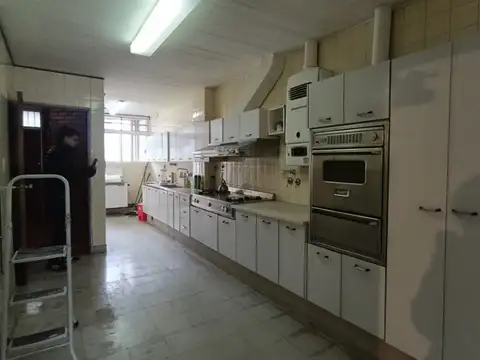 Casa en Alquiler de 4 dormitorios