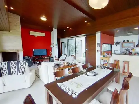 Casa en Venta en Arroyo Seco, USD 1.500.000