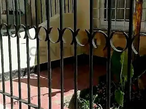 CENTURY 21 VENDE CASA EN LAS HERAS