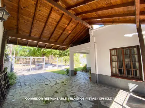 CASA 4 AMBIENTES EN BURZACO | AMPLIO LOTE DE 594 M²