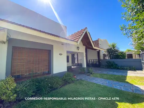 Casa en Venta en Burzaco, USD 210.000