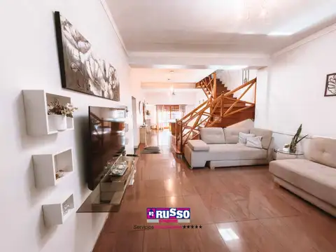 Casa 4 ambientes con 3 baños
