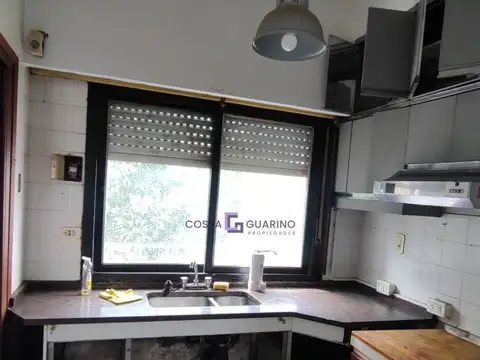 Depto Tipo Casa en Alquiler de 3 dormitorios