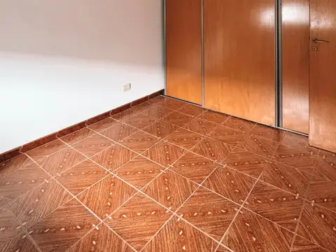 DEPARTAMENTO EN ALQUILER EN LINIERS, BAJAS EXPENSAS