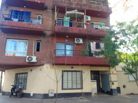 IRIONDO  2050 , Piso 1
