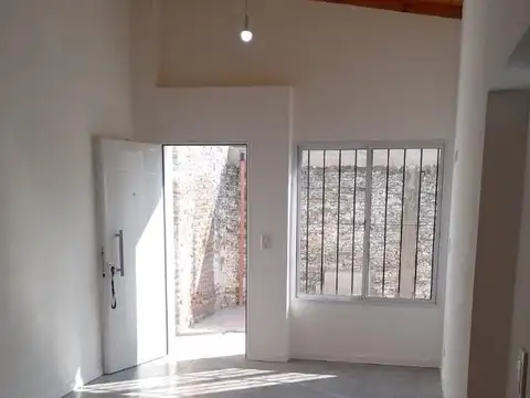 Depto Tipo Casa en Venta de 3 ambientes