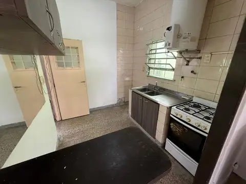 Depto Tipo Casa 3 ambientes con 1 baño