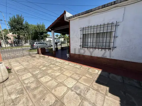 Casa en Venta en Merlo Sur, USD 175.000