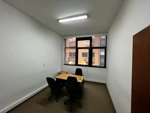 Oficina en Alquiler en Microcentro, $ 700.000