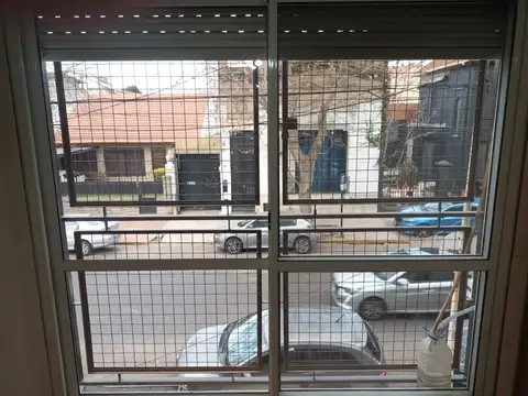 Departamento en Alquiler en Lomas De Zamora, $ 450.000