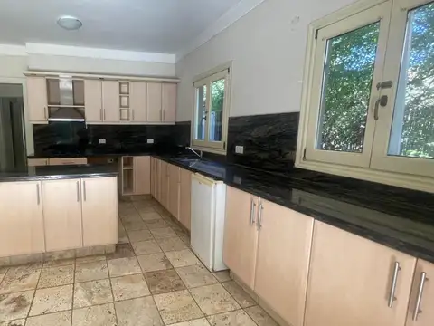 Casa en Alquiler en Septiembre, USD 1.500