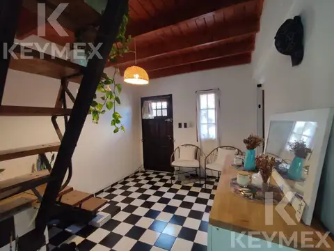 Depto Tipo Casa en Venta de 4 dormitorios
