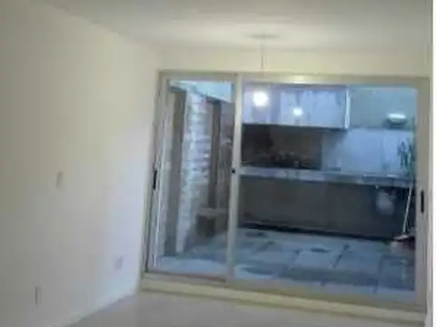 García de Zúñiga 2300 100, Piso 01