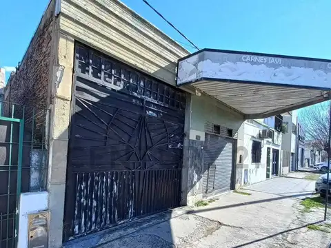 Bossinga 700, Piso 0