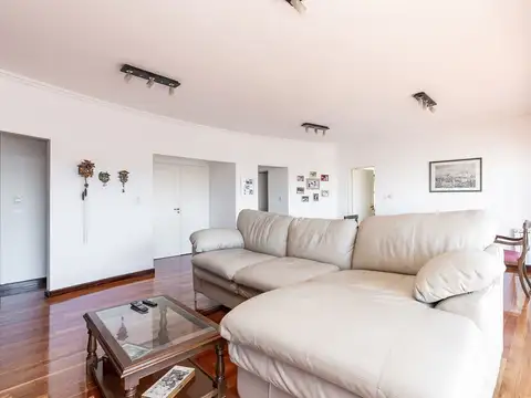 Departamento 4 ambientes con 3 baños