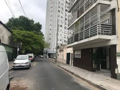 - Casa - lote -en venta en Villa del Parque