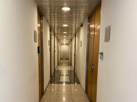 Oficina en Venta en La Lonja, USD 100.000