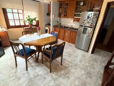 Depto Tipo Casa en Venta de 3 ambientes