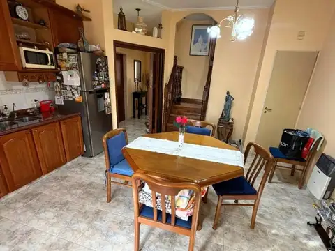 Depto Tipo Casa en Venta en Lanús Oeste, USD 138.000