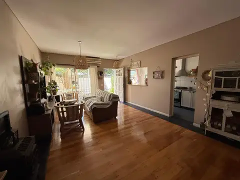 Casa en Venta en Olivos, USD 268.000