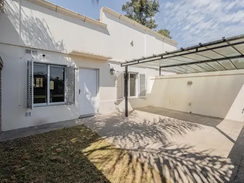 Casa en Venta en Lasa, USD 193.000