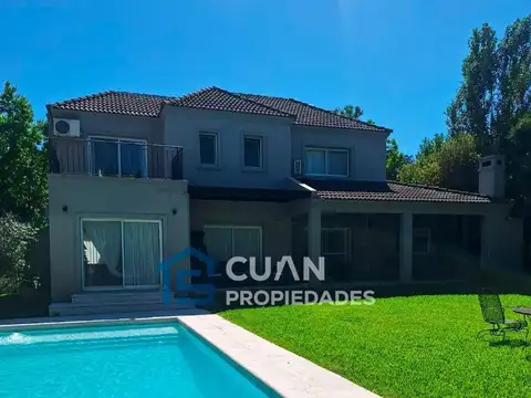Casa en Venta de 4 dormitorios