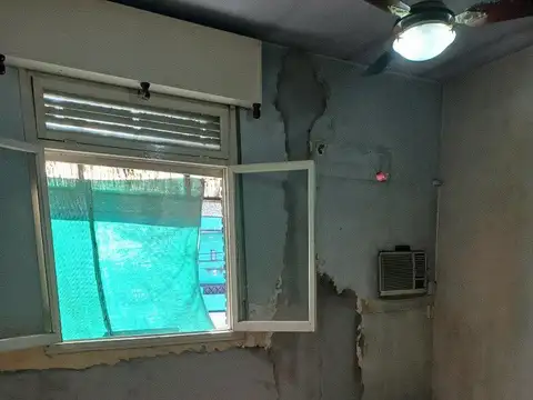 Depto Tipo Casa 4 ambientes con 1 baño