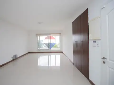 Departamento en Alquiler con 2 cocheras