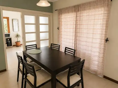 Casa  en Venta en Los Jazmines, Pilar del Este, Pilar