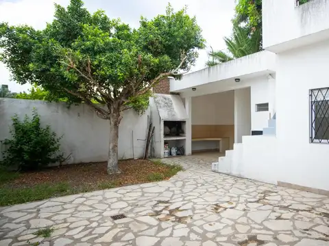 Casa en Venta en Merlo, USD 154.000