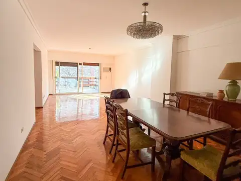 Departamento 4 ambientes con 5 baños