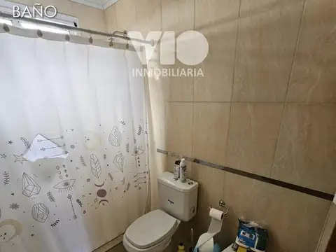 Casa 3 ambientes con 1 baño