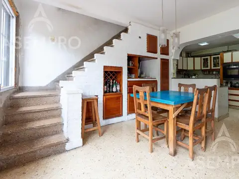 Casa en Venta en Florida 6 Ambientes con Jardin