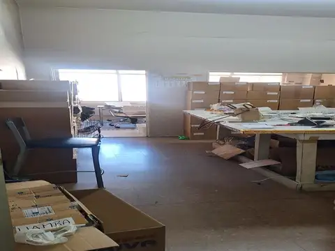 Oficina en Alquiler 50 años