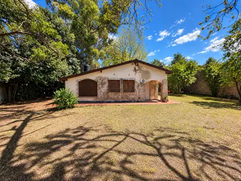 CASA QUINTA EN VENTA EN ESTEBAN ECHEVERRIA 3 AMB.