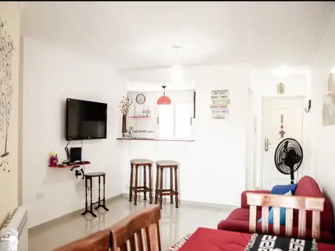 DEPARTAMENTO PARA 4 PERSONAS AMOBLADO EN BARRIO GENERAL PAZ