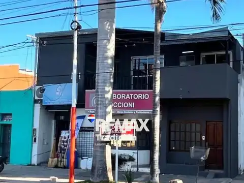 Depto Tipo Casa en Venta de 11 ambientes