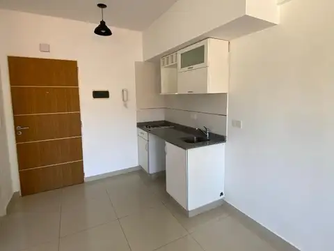 Departamento en Alquiler en Ramos Mejia Sur, $ 400.000