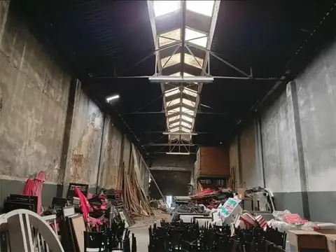 Galpon en Alquiler en Remedios De Escalada, $ 2.000.000