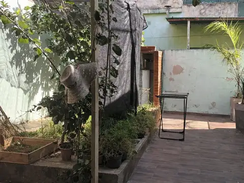 Depto Tipo Casa en Venta de 4 ambientes