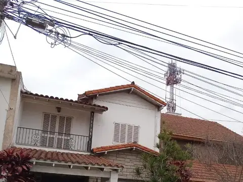 CHALET A REFACCIONAR