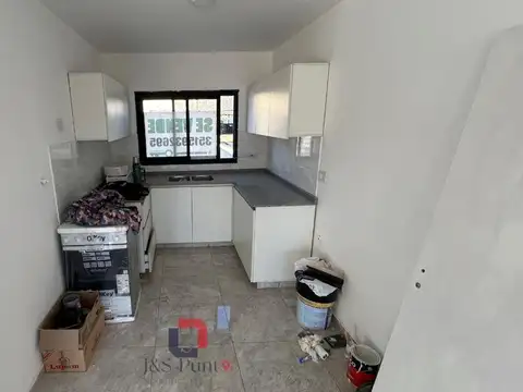 Casa 3 ambientes con 2 baños