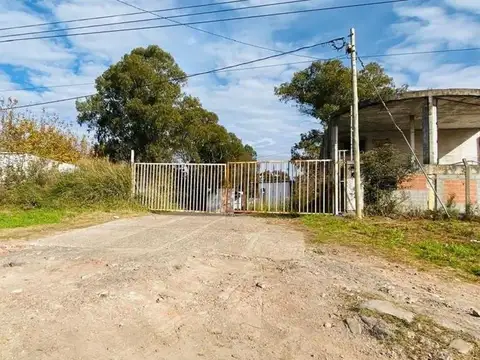 VENTA - IMPORTANTE PREDIO SOBRE CAMINO DE CINTURA