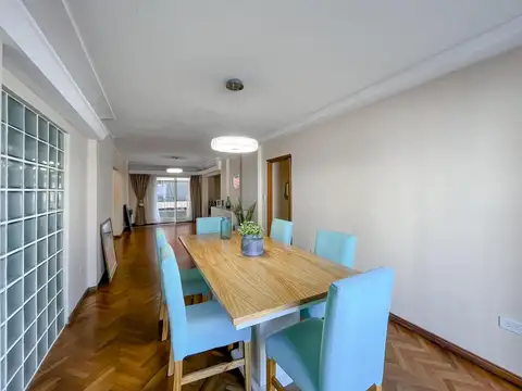 Departamento 6 ambientes con 3 baños