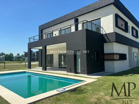 Venta Casa en El Principado 5 Dormitorios Canning