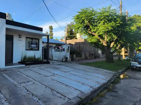 PH 2 ambientes con patio reciclado en su totalidad