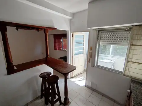 godoy cruz 1000, Piso 1