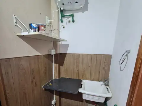 Oficina en Alquiler en Tablada, $ 250.000