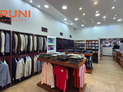 Rivadavia al 5000 | Caballito | Local con Frente Vidriado | Venta