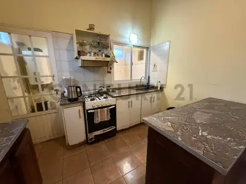 Departamento en Venta en Villa Elvira, USD 44.000